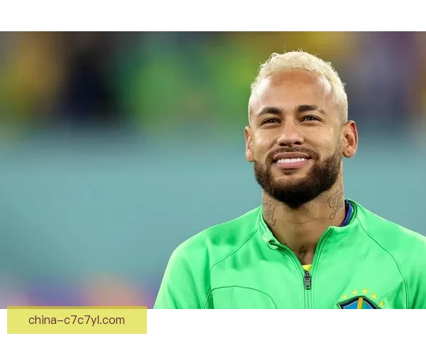 内马尔伤愈复出助攻破门球队逆袭胜利